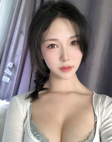 红楼玉女